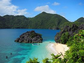 Caramoan Island Beach